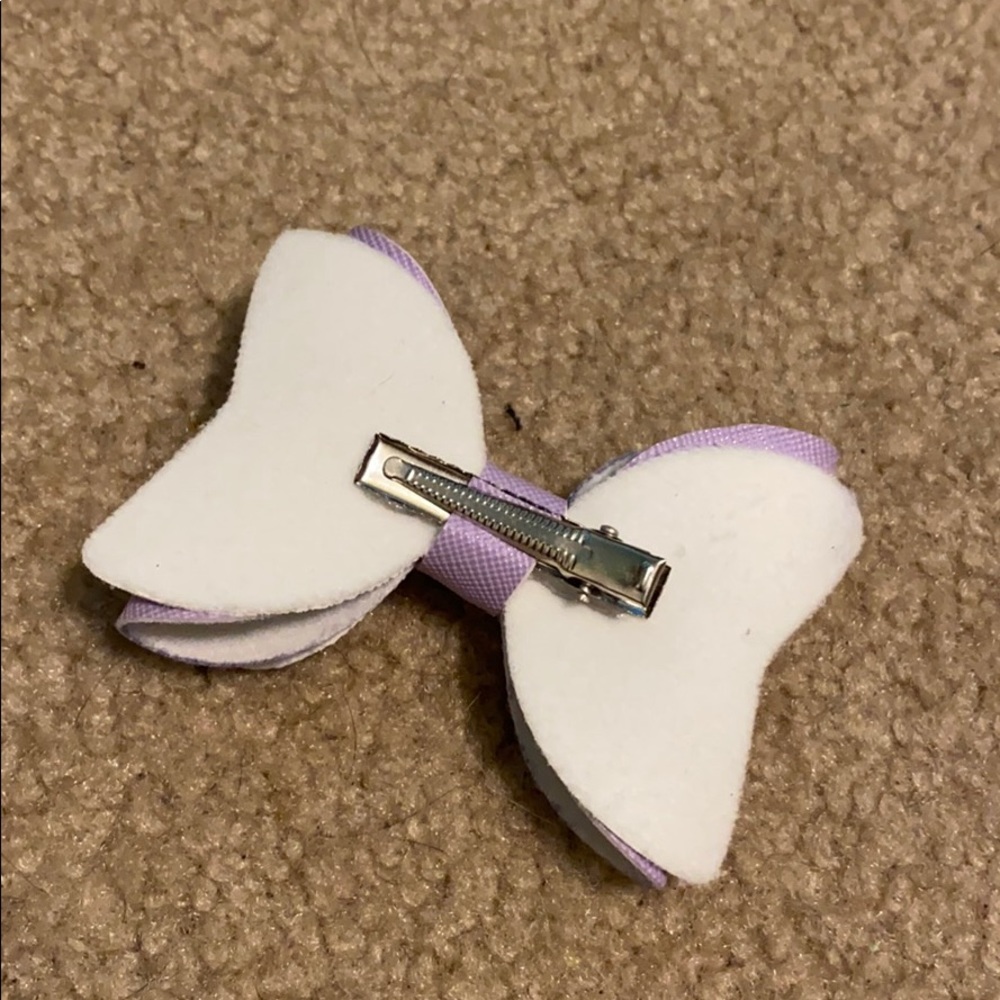 Homemade Bow✨ - Picture 2 of 2